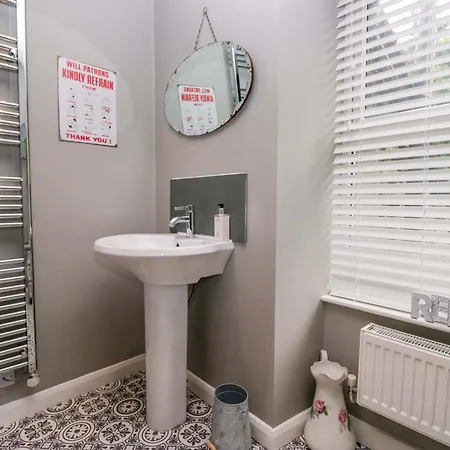 Semesterbostad Poppy