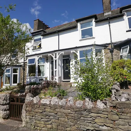 度假居 Poppy 温德米尔